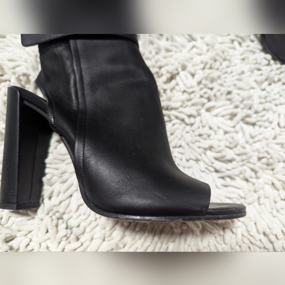 Vince black Brigham open toe heel booties- size 9 - Picture 6 of 14